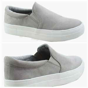 ☔️💜Brash Gray Faux Suede Platform Shoes Size 8